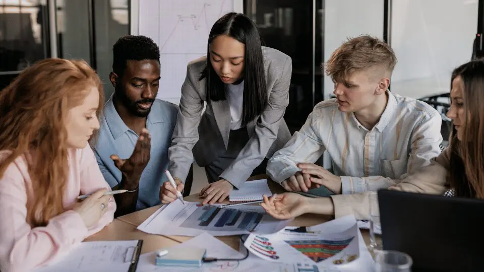travail d'équipe entre recruteurs
