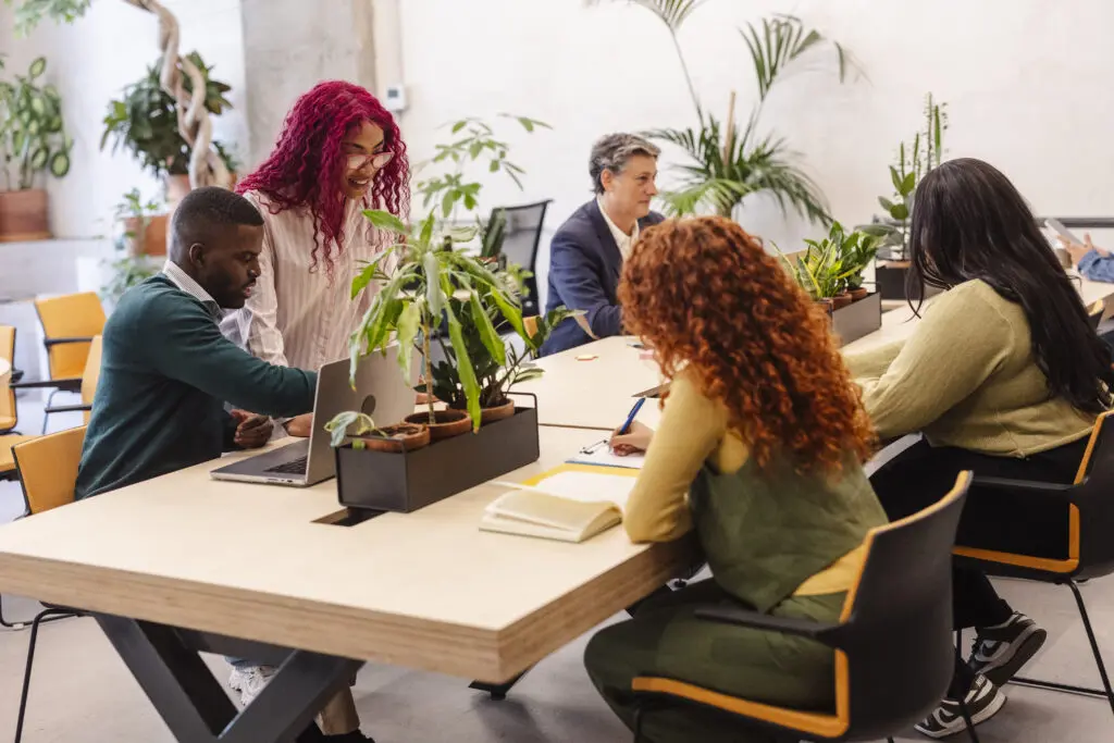Teamwork in the Workplace: Definition, Benefits and Tips