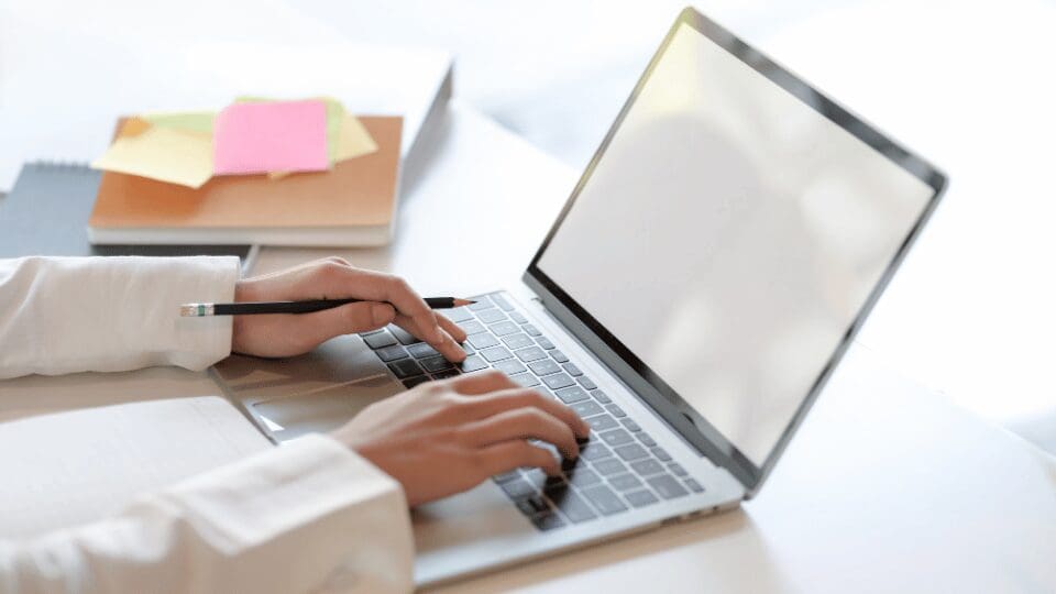 travail à l'ordinateur